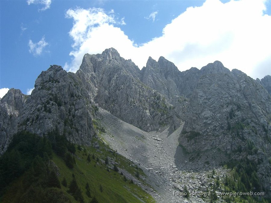 09 P.zo Camino dal P.so di Cornabusa.jpg